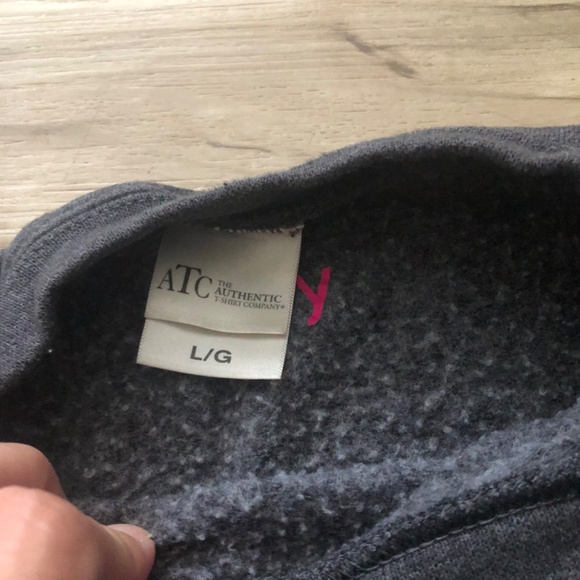 MADE WORTHY Leopard Print Grey Crewneck - Picture 4 of 7